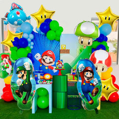 88xiaoyun globo Super Mario junto a manos para comparar tamaño y escala práctica