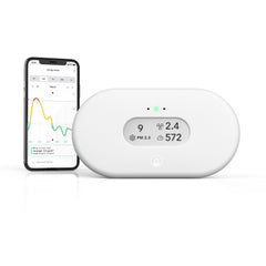 Airthings View Plus frontal mostrando la pantalla, claridad para monitoreo rápido