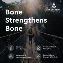 Ancestral Supplements cápsulas en mano para comparar tamaño y dosificación