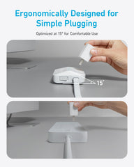 Anker primer plano del enchufe plano, encaja junto a muebles