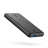 Anker frontal del power bank mostrando diseño compacto y fácil transporte