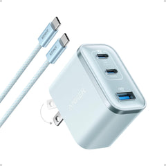 Anker Nano 70W frente con tres puertos mostrando compatibilidad y potencia
