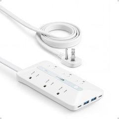 Anker regleta frontal mostrando 6 enchufes AC y puerto USB, organiza energía