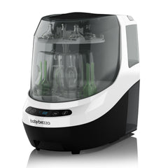 Baby Brezza vista frontal con tapa transparente que muestra la limpieza eficiente