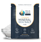 Baja Gold paquete frontal mostrando etiqueta y bolsa grande, almacenamiento práctico
