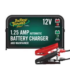 Battery Tender frontal mostrando diseño compacto y fácil instalación