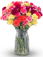 Benchmark Bouquets vista frontal del mini ramo con jarrón, ideal para regalar