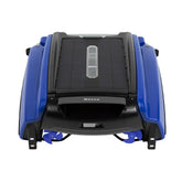 Betta SE front view showing skimmer design and quick debris removal benefit