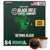Black Rifle Coffee frontal del paquete Beyond Black mostrando 84 cápsulas y marca