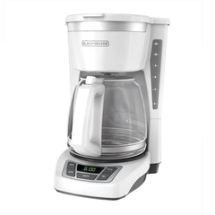 BLACK+DECKER cafetera CM1160W vista frontal con jarra grande y acabado blanco