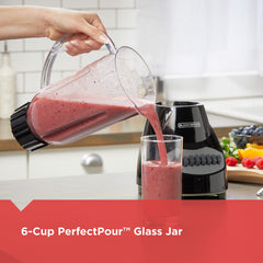 BLACK+DECKER jarra plástica 6 tazas con pico PerfectPour, ventaja vertido sin goteos
