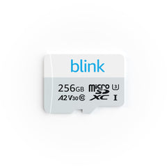 Blink tarjeta MicroSD frontal del paquete mostrando 256 GB y beneficio de almacenamiento local
