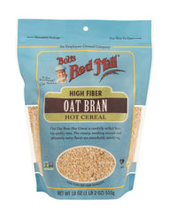 Bob's Red Mill primer plano de la textura cremosa del salvado que inspira uso