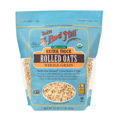 Bob's Red Mill tazón de porridge con fruta ofreciendo desayuno nutritivo