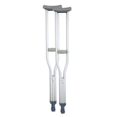 BodyMed muletas frontales en par mostrando estructura ligera y estabilidad