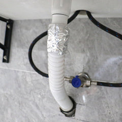 BOMEI PACK cinta aplicada sellando conducto HVAC, mejora estanqueidad