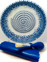 BonCera placa frontal azul mostrando el diseño y uso decorativo