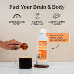 Bulletproof Brain Octane C8 vertiéndose en café para energía sostenida