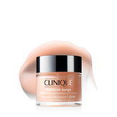 Clinique Moisture Surge vista frontal del envase mostrando formato práctico y beneficios