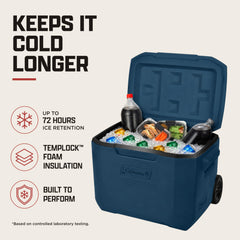 Coleman Chiller 60qt interior con hielo demostrando retención fría prolongada