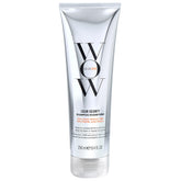 COLOR WOW envase frontal mostrando diseño y limpieza profesional