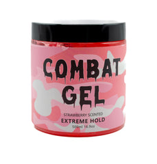 Combat Gel textura densa en mano mostrando control y brillo