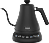 Cosori hervidor frontal negro mostrando controles y diseño, precisión al preparar bebidas