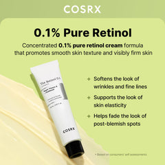 COSRX textura cremosa extendida en dedos destacando fácil absorción
