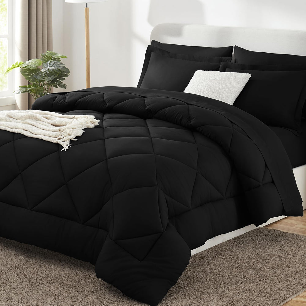 CozyLux edredón frontal negro mostrando diseño y calidez
