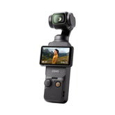 DJI Osmo Pocket 3 vista frontal mostrando diseño compacto y fácil manejo