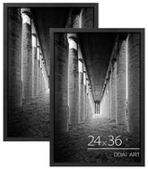 DOAI ART vista frontal del pack de 2 marcos 24x36 presentando pósteres elegantemente