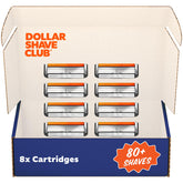 Dollar Shave Club recambios frontal que muestra las cuatro cuchillas y apurado consistente