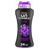 Downy Unstopables envase frontal Lush mostrando el diseño y capacidad 24 oz y beneficio aroma duradero