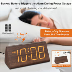 DreamSky reloj en mesita en dormitorio aporta orden y estética
