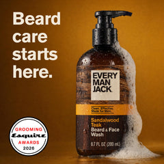 Every Man Jack textura del gel en primer plano, muestra limpieza suave y espuma