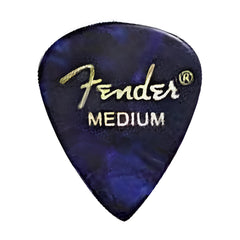 Fender punta 351 en primer plano que permite ataque controlado