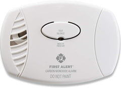 First Alert CO605 front view showing clean design and quick installation benefit