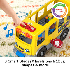 Fisher-Price rampa abierta demostrando accesibilidad y juego inclusivo