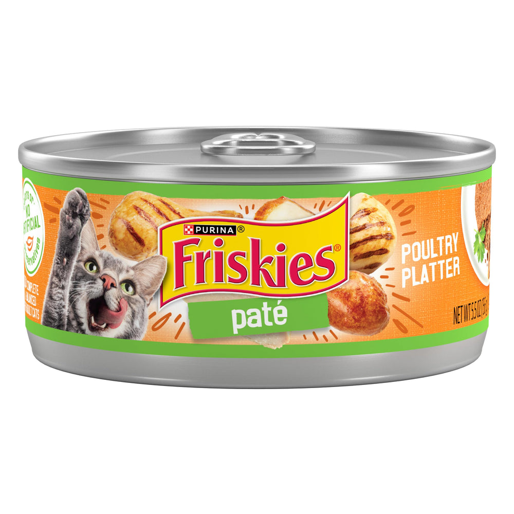Friskies lata frontal Poultry Platter mostrando etiqueta clara y atractivo