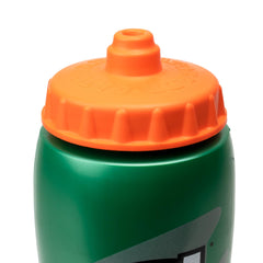 Gatorade botella en uso durante entrenamiento mejora hidratación práctica