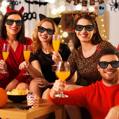 Generic gafas junto a regla para comparar tamaño y portabilidad práctica