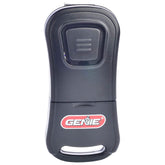 Genie G1T-BX frente del paquete mostrando el mando compacto y el clip