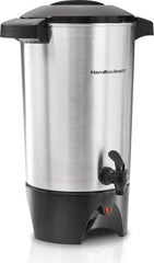 Hamilton Beach urno frontal mostrando acabado aluminio brillante y capacidad