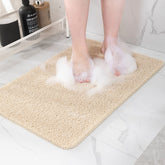 hargiis alfombra frontal beige mostrando forma y tamaño, aporta seguridad