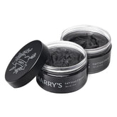 Harry’s Tattoo Frost frontal mostrando el envase y beneficio de hidratación ligera