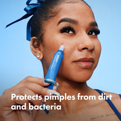 HERO COSMETICS primer plano de la textura transparente que seca rápido