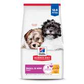 Hill's Science Diet paquete frontal mostrando receta para cachorros pequeños y beneficios