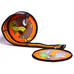 Hot Wheels ZipBin Wheelie asiendo con asa para transporte fácil