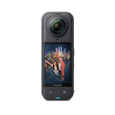 Insta360 X5 frontal impermeable mostrando protección y versatilidad