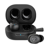 JLab JBuds Mini vista frontal del estuche mostrando carga y portabilidad
